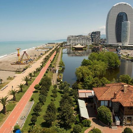 Orbit City Batumi Hotel Luaran gambar