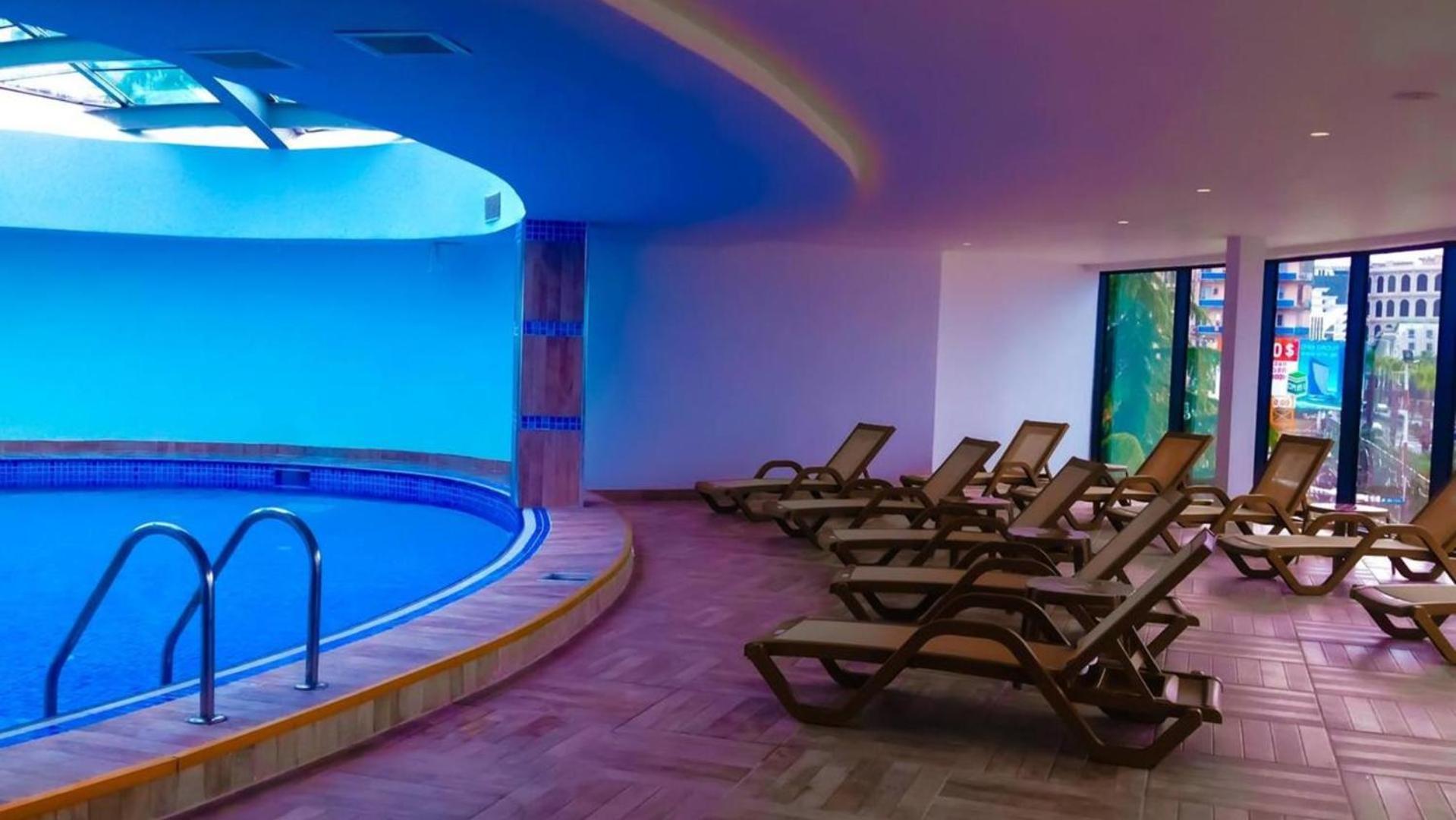 Orbit City Batumi Hotel Luaran gambar